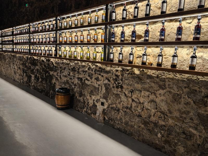Port Wine Cellars of Gaia Tour with 7 Tastings – English Guided
